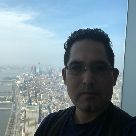 Meet your Posher, Jorge - Picture 1 of 1